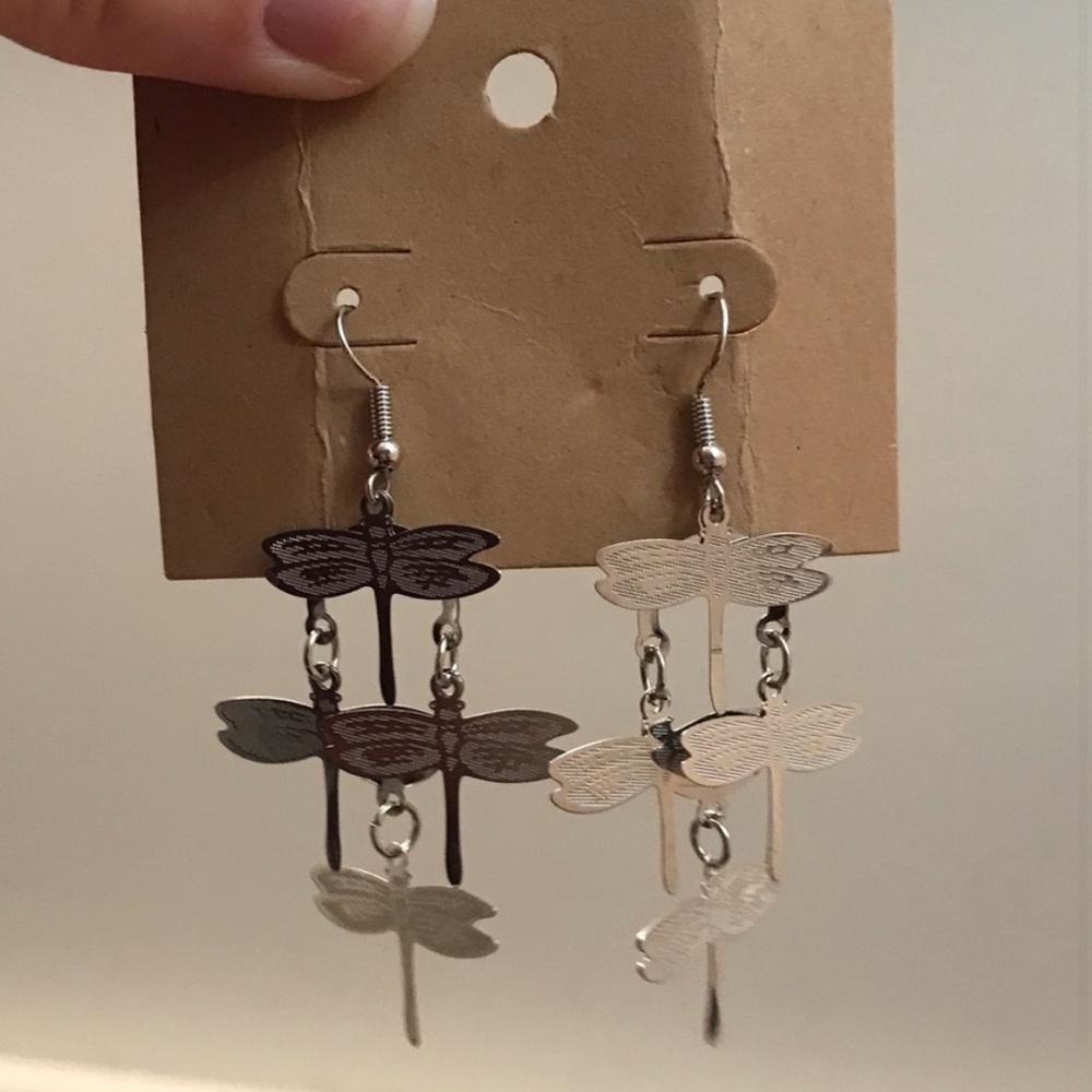 NWT Dragonfly Earrings - Picture 2 of 2